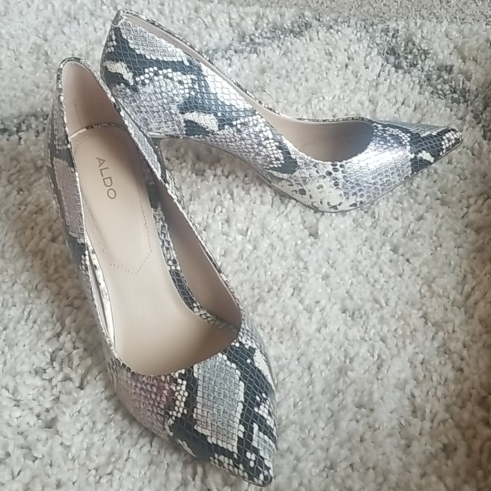 ALDO Stessy Pumps, Snakeprint, Size 8 NWOT